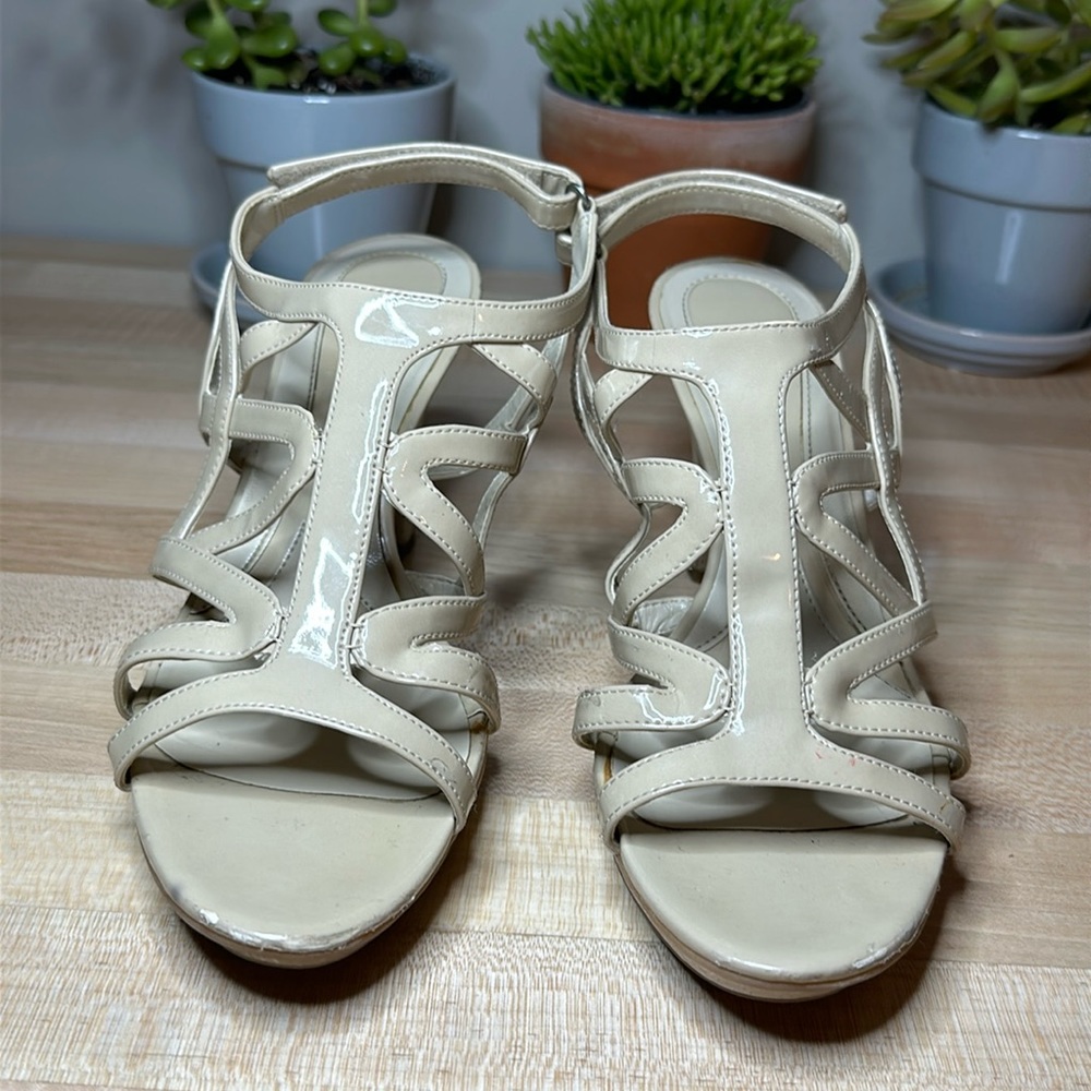 Naturalizer Nude Dress Sandals 7.5
